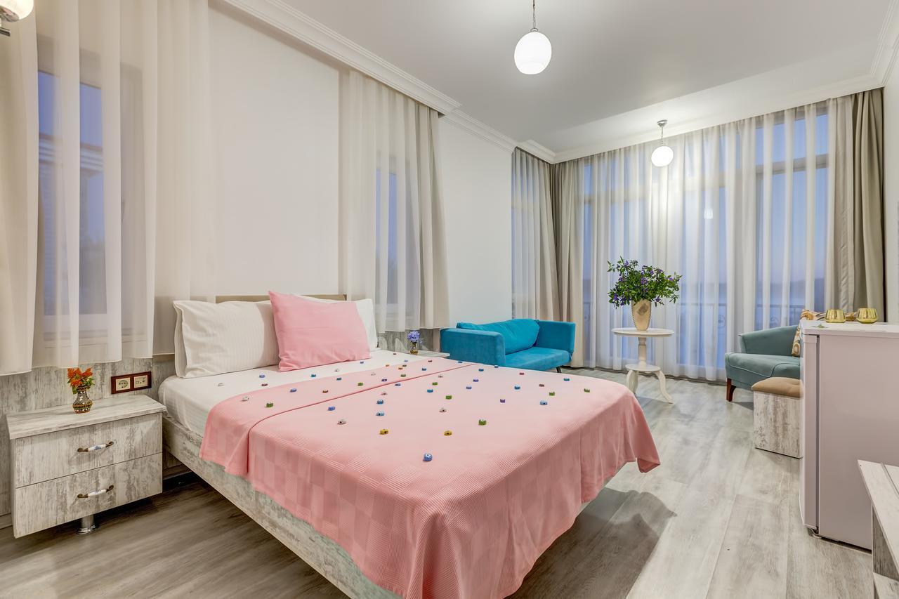 Nefes Hotel Айвалик Екстер'єр фото